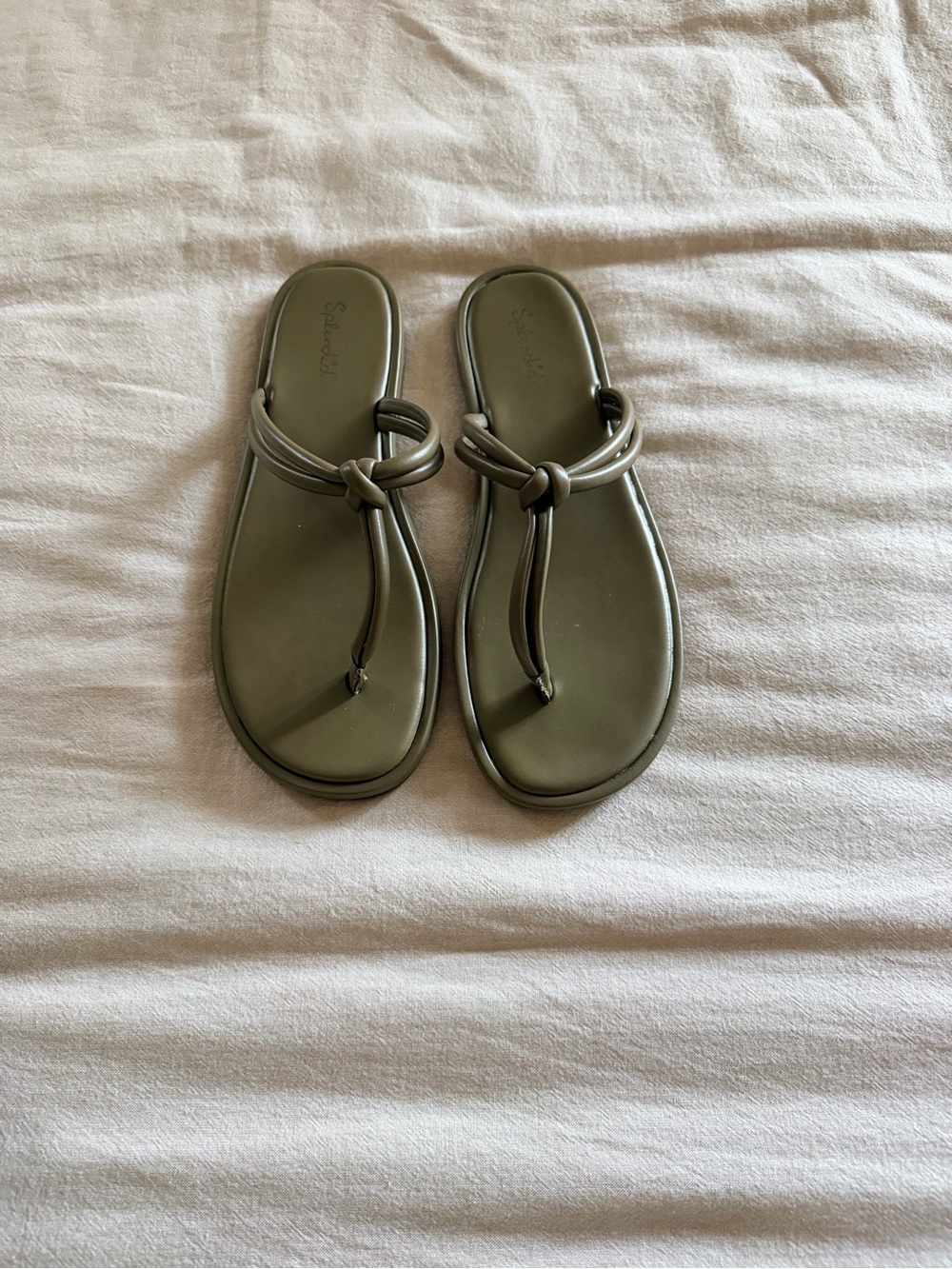 Splendid Olive Knot Toe-Post Sandals